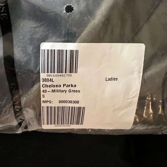 Canada Goose Chelsea Parka - Picture 5 of 5